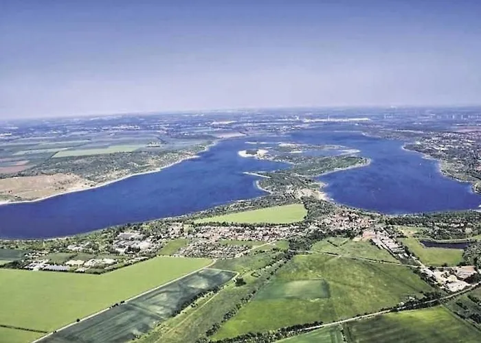 Rechte Im Seestern In 06249 شقة